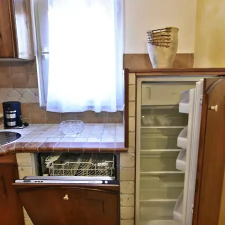 Comfy With Terrace And Bbq Apartment Umag
